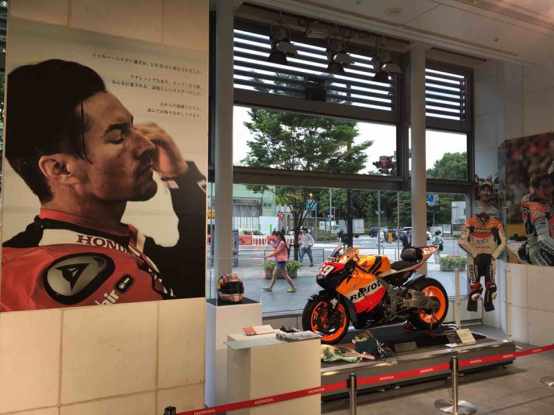 Ники Хэйдена вспоминают в штаб-квартире Honda в Токио (2017)