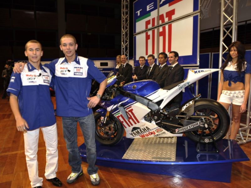Лоренсо и Росси на презентации FIAT Yamaha 2008