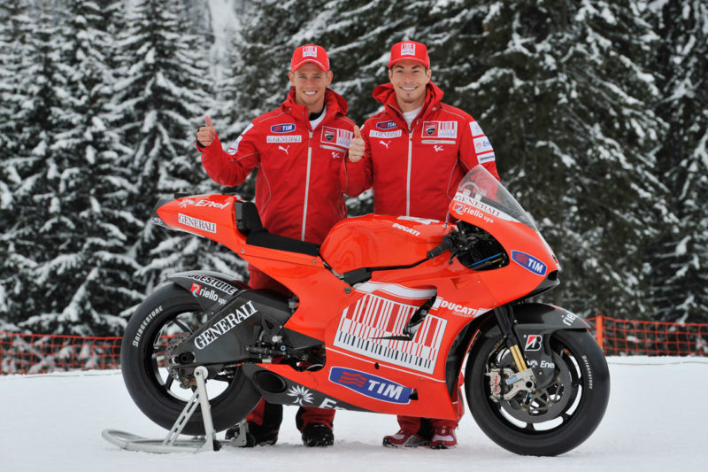 Стоунер и Хэйден на презентации Ducati Team 2010