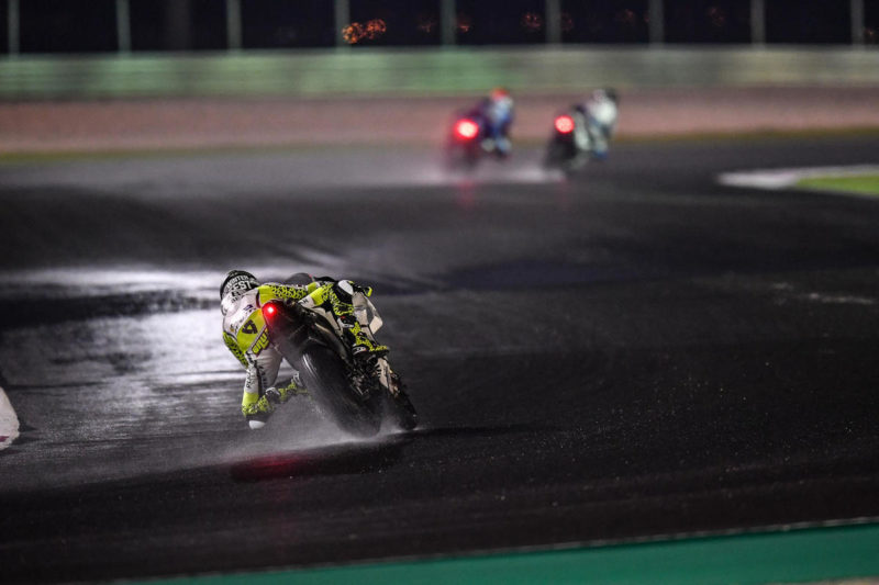 Гонщики проверили дождевые условия на Лосаиле (тесты MotoGP 2018)