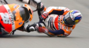 Падение Дани Педроса MotoGP Гран-При Нидерландов MotoGP 2013