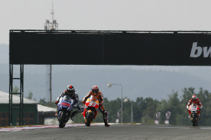 Марк Маркес и Хорхе Лоренцо. Гран-При Чехии, MotoGP 2015