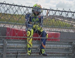 Валентино Росси, Гран-При Америк 2016, падение, грусть, печаль, разочарование