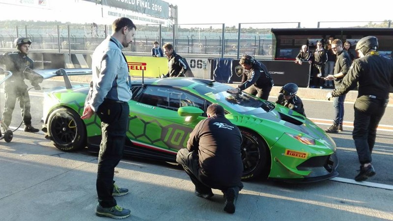 Андреа Довициозо на Lamborghini Super Trofeo (Валенсия, 2016)