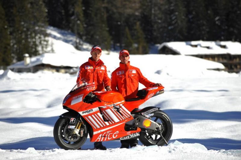 Стоунер и Меландри на презентации Ducati Team 2008