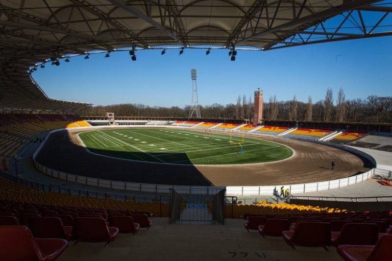 Стадион Bergring Arena (Тетеров, Германия)