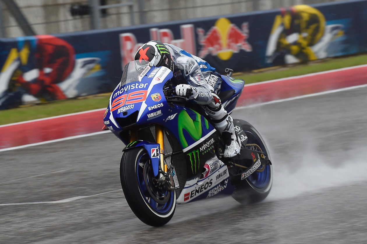 Шоссейно-кольцевым мотогонкам motogp. Мир мотогонок. Кольцевые мотогонки. Мотоспорт шоссейно - кольцевые гонки картинки. Andrea dovizioso art.